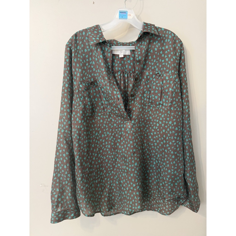 Loft light brown polyester long sleeve blouse with hearts green Sz Medium